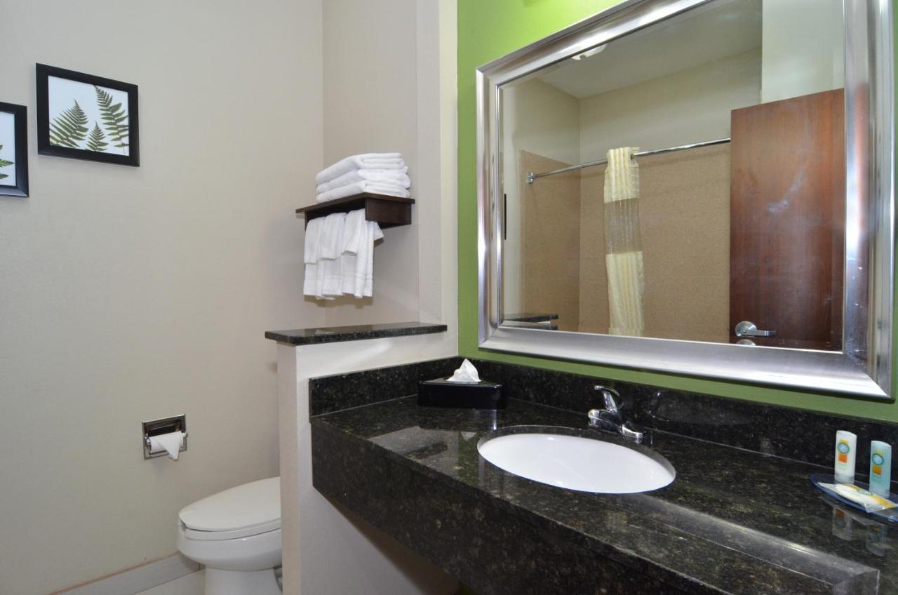 Quality Inn & Suites Kenedy - Karnes City Szoba fotó