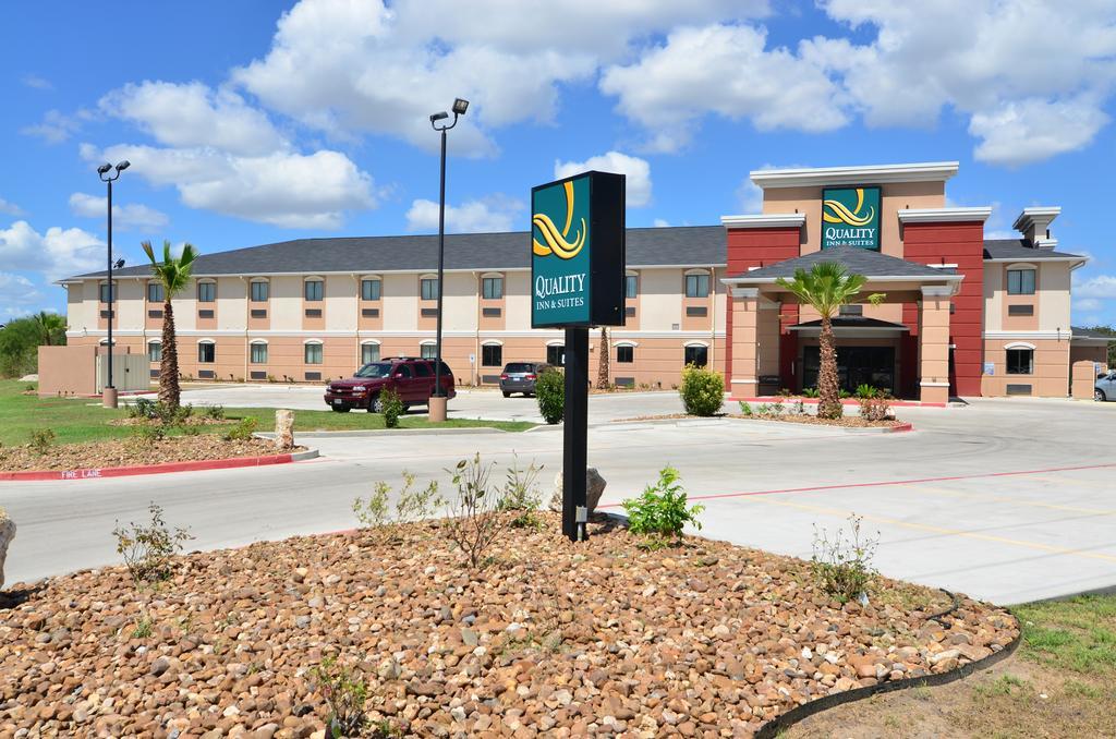 Quality Inn & Suites Kenedy - Karnes City Kültér fotó