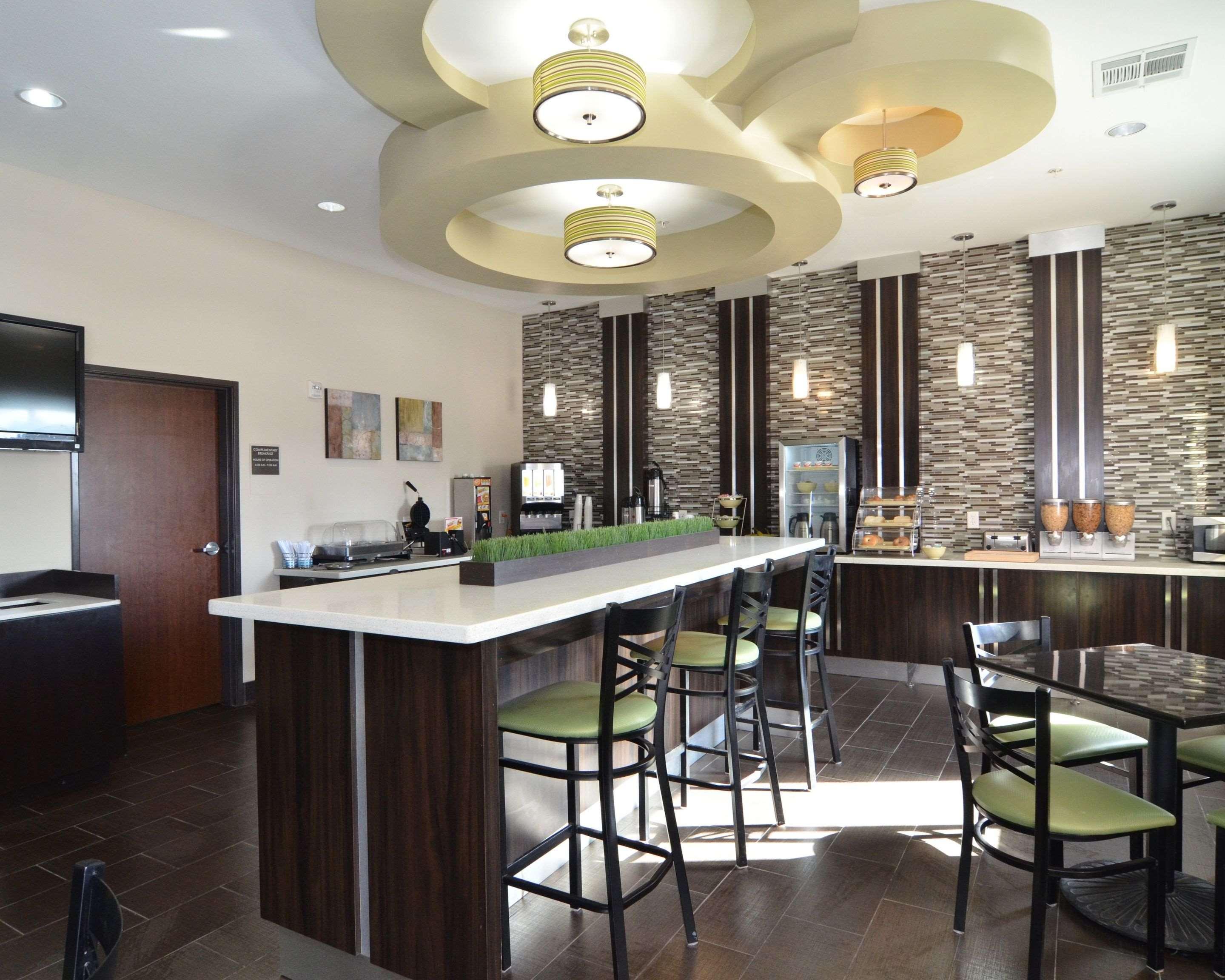 Quality Inn & Suites Kenedy - Karnes City Kültér fotó