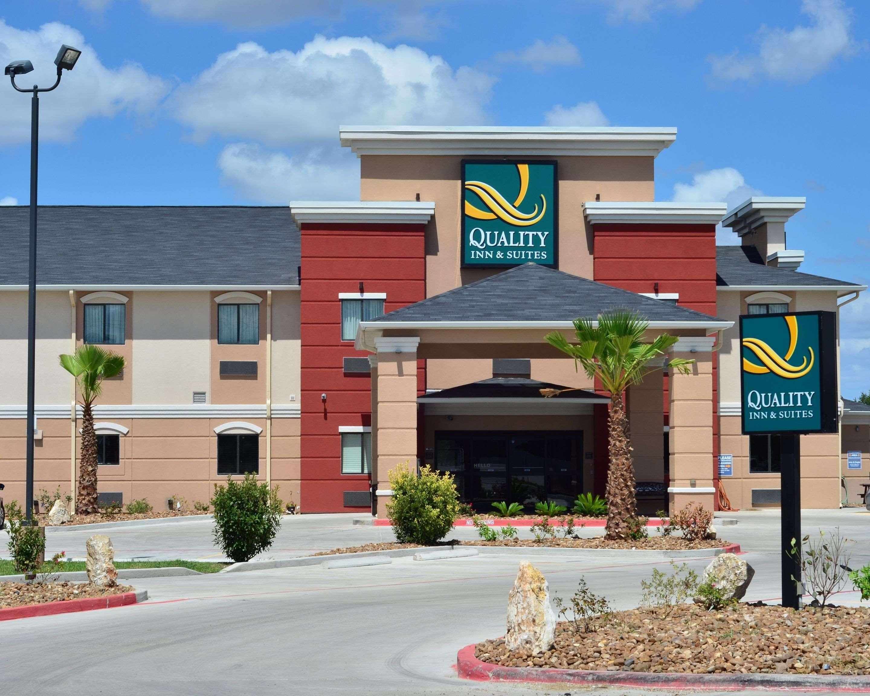 Quality Inn & Suites Kenedy - Karnes City Kültér fotó