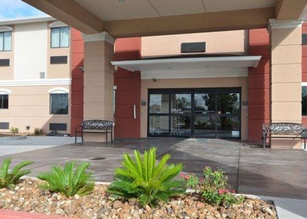 Quality Inn & Suites Kenedy - Karnes City Kültér fotó