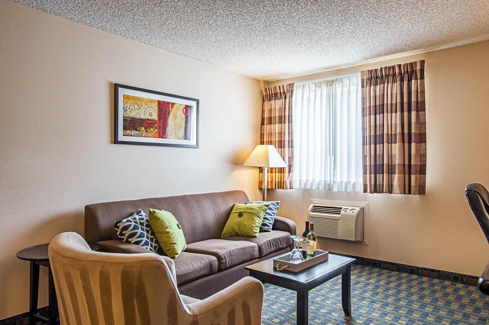 Quality Inn & Suites Kenedy - Karnes City Kültér fotó